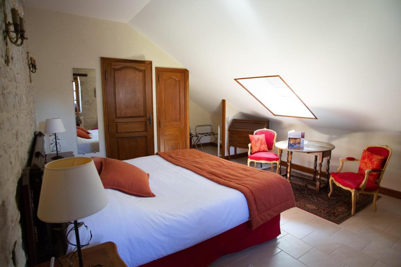 Hotel Le Manoir De Mathan Crepon A La Campagne 5 Mn D'Arromanches Et 10 Mn De Bayeux Екстер'єр фото