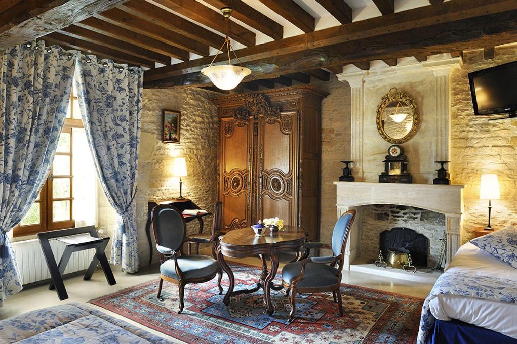 Hotel Le Manoir De Mathan Crepon A La Campagne 5 Mn D'Arromanches Et 10 Mn De Bayeux Екстер'єр фото