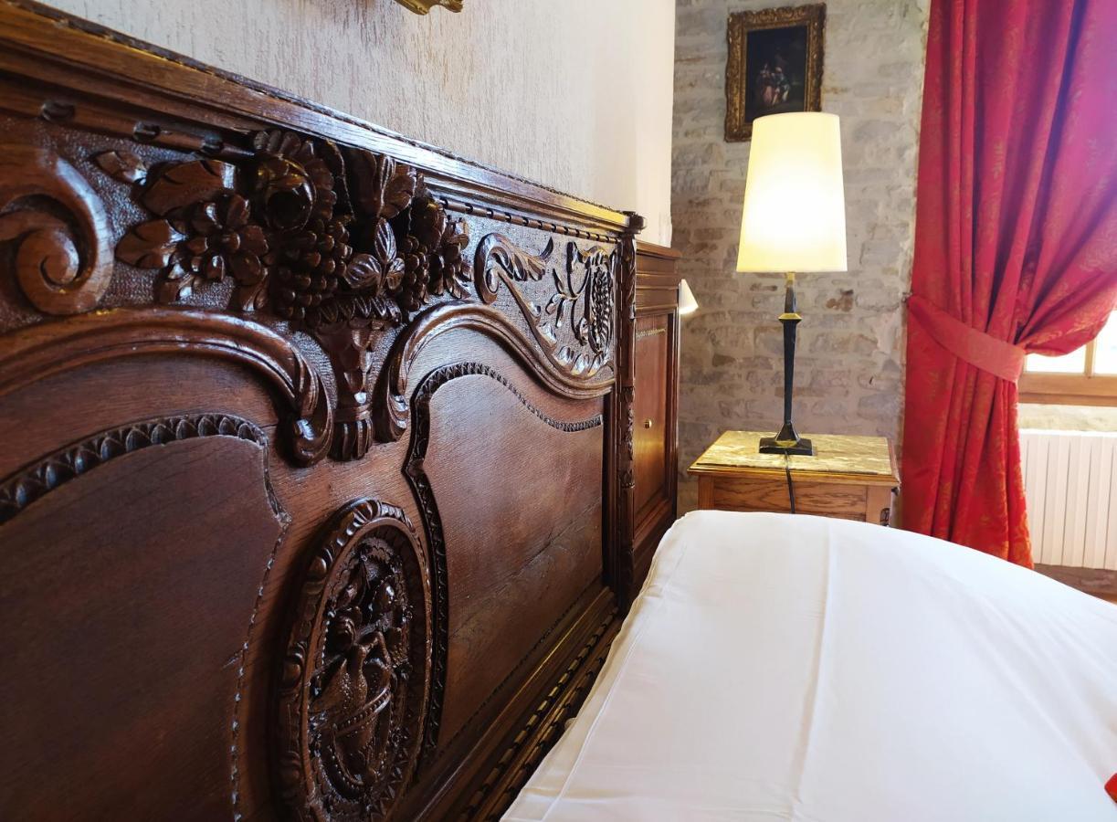 Hotel Le Manoir De Mathan Crepon A La Campagne 5 Mn D'Arromanches Et 10 Mn De Bayeux Екстер'єр фото