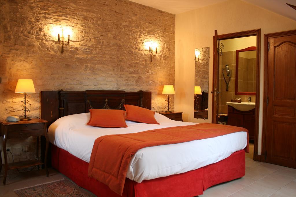 Hotel Le Manoir De Mathan Crepon A La Campagne 5 Mn D'Arromanches Et 10 Mn De Bayeux Екстер'єр фото